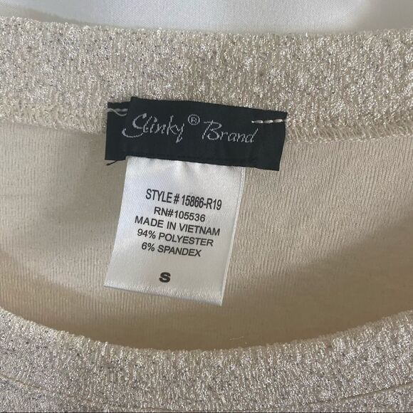 Slinky Brand 1/2 sleeve Crew Neck Sparkly Top - Picture 2 of 4
